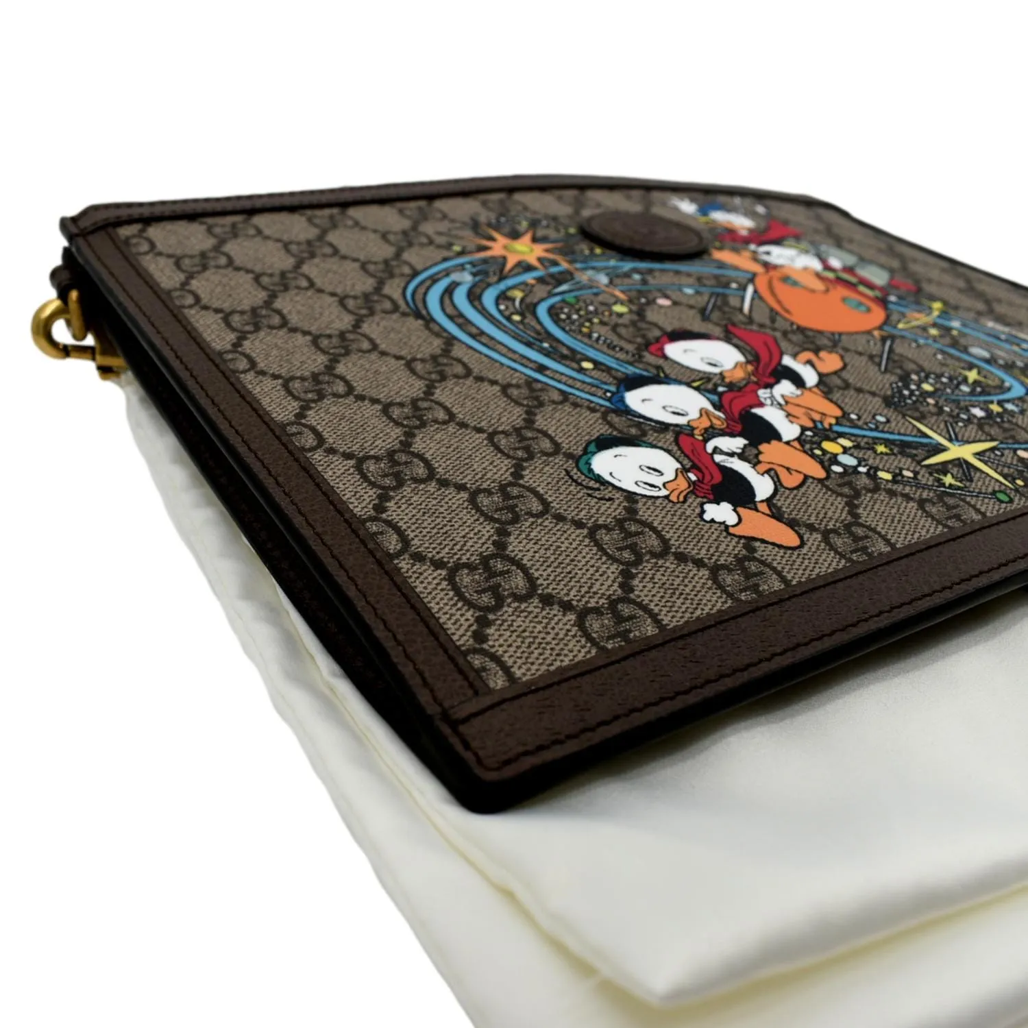 GUCCI Disney Donald Duck GG Supreme Canvas Zip Clutch Beige 647925