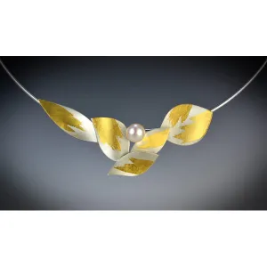 In Flight Necklace