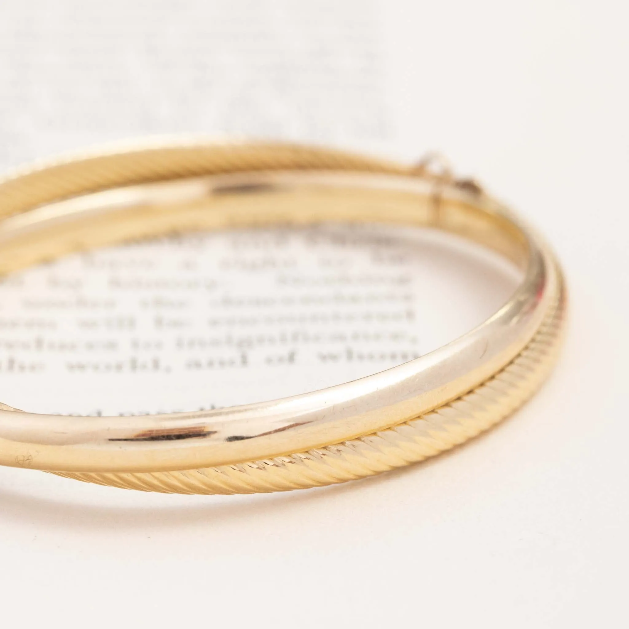 Interlocking Gold Double Bangle 14kt