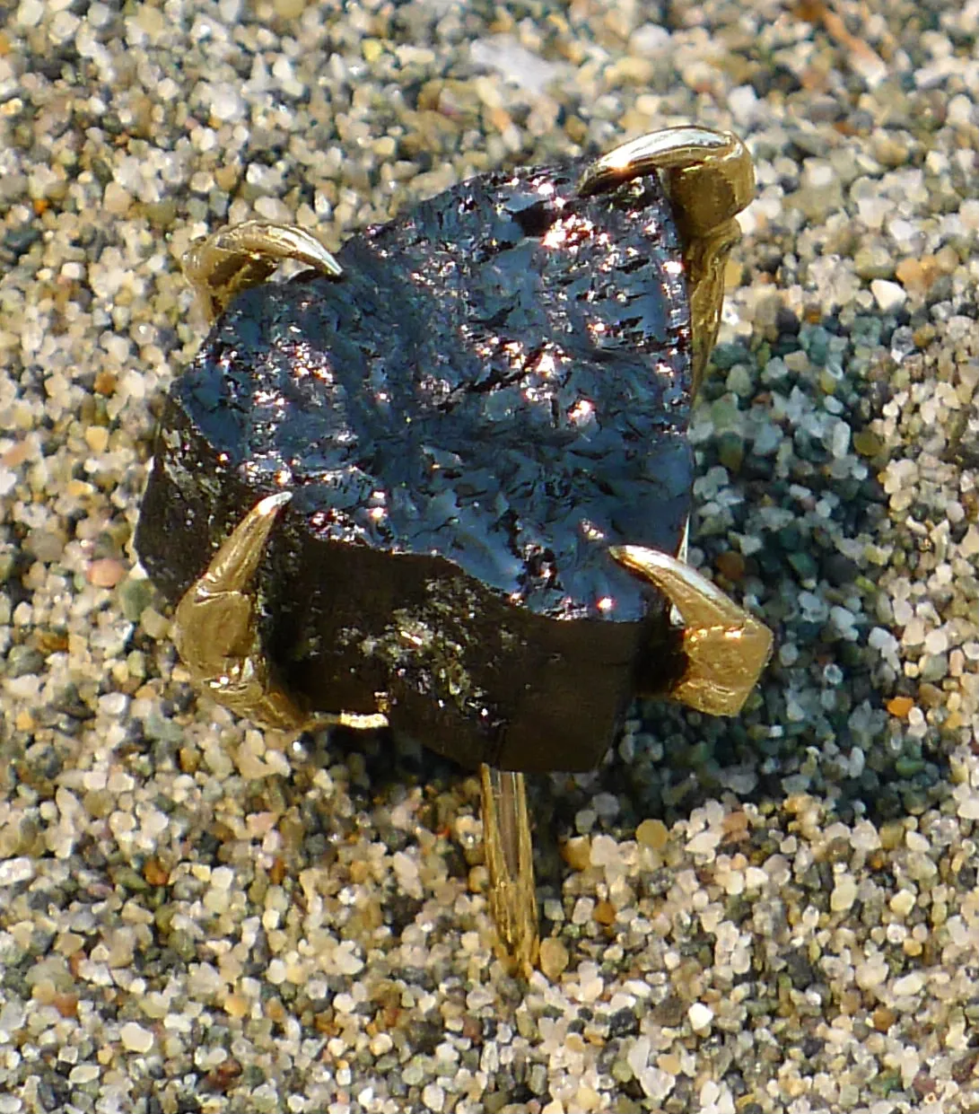 Lady Maisery Crab Claw Ring