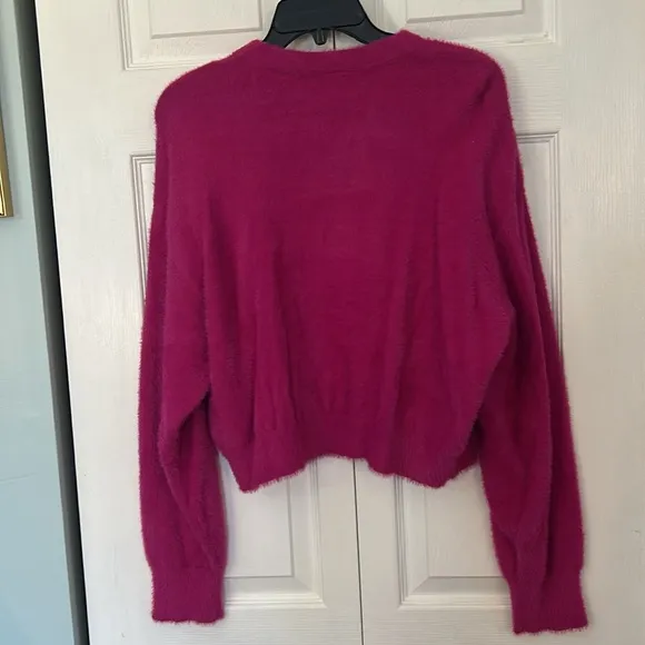 Levi’s XLarge Sweater Cat Cardigan in Festival Fuschia Pink fuzzy soft NWT