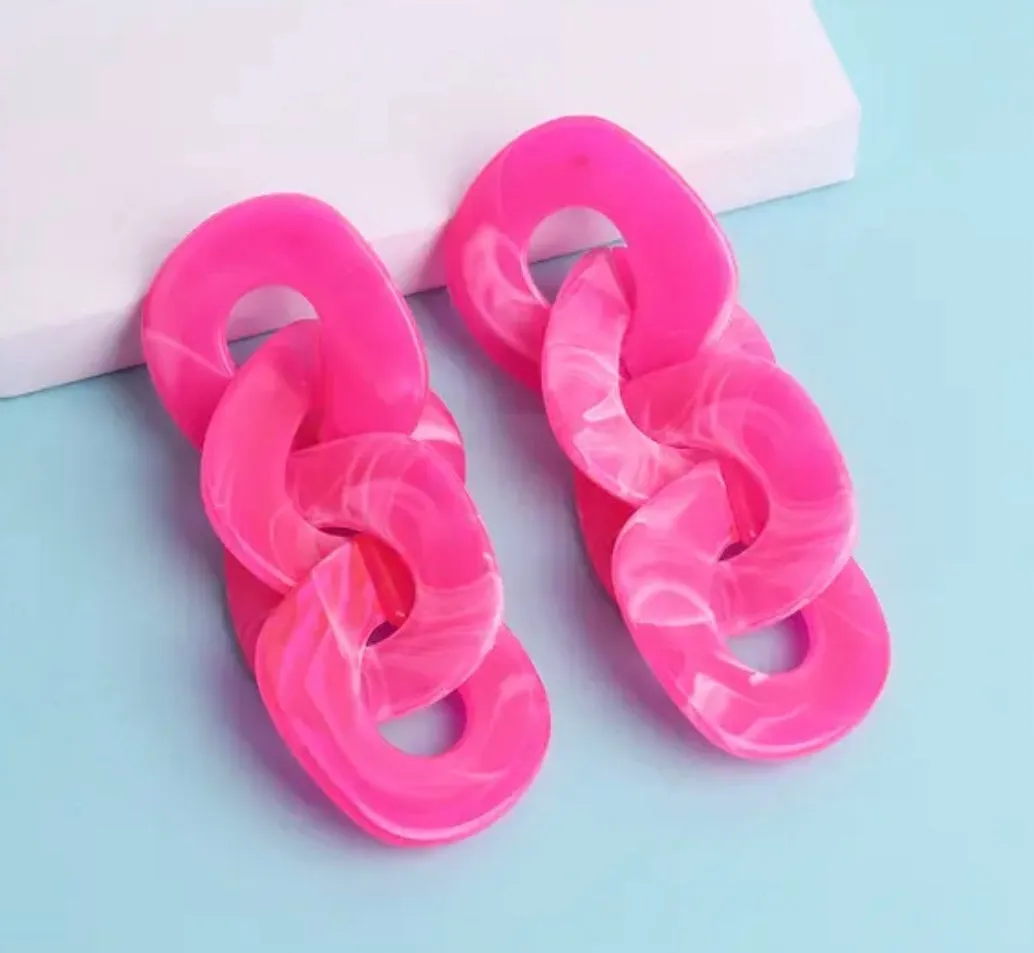 LINKED ACRYLIC DROP EARRINGS