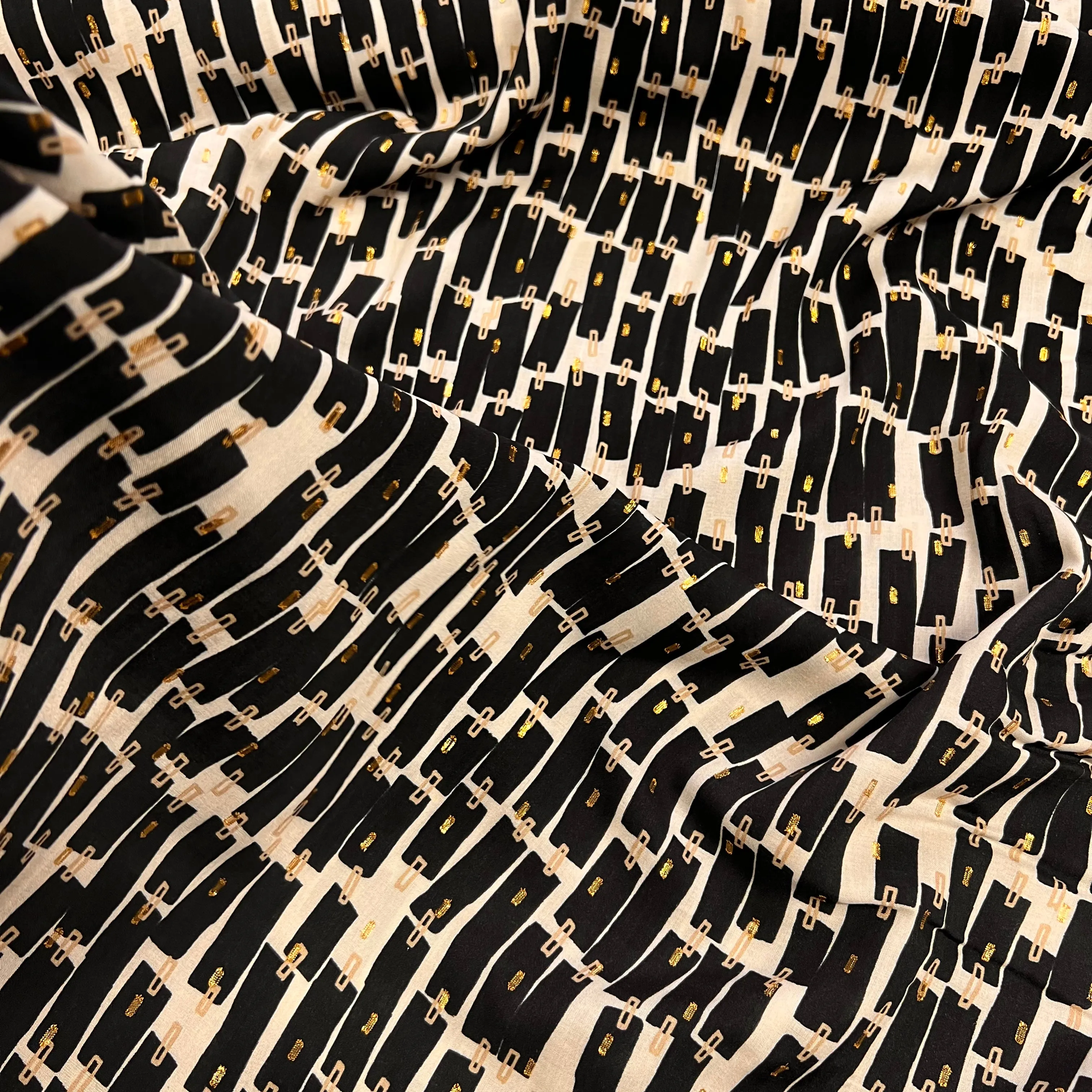 Linked In | Tercel Lurex Metallic