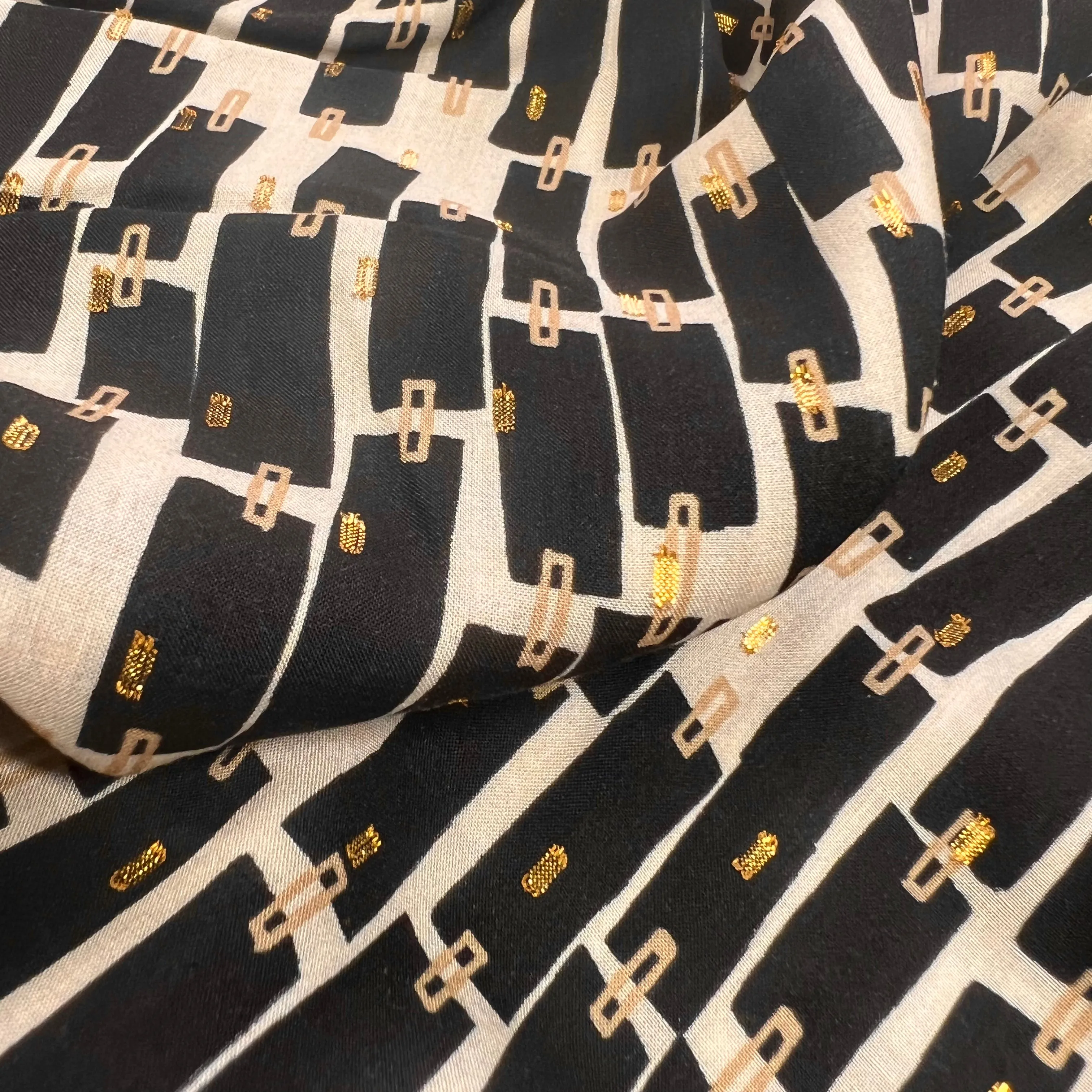 Linked In | Tercel Lurex Metallic