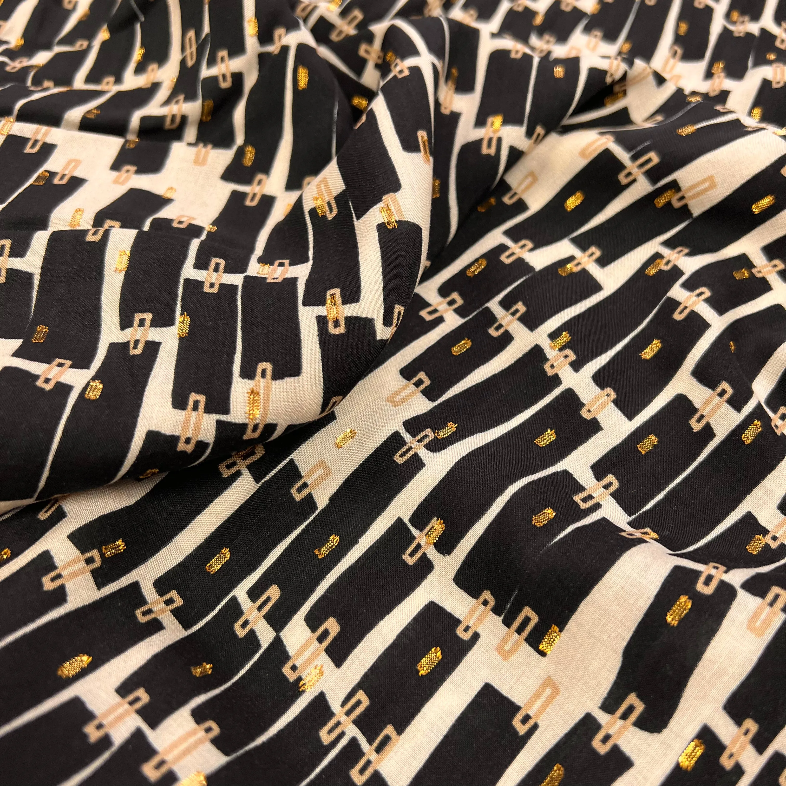 Linked In | Tercel Lurex Metallic