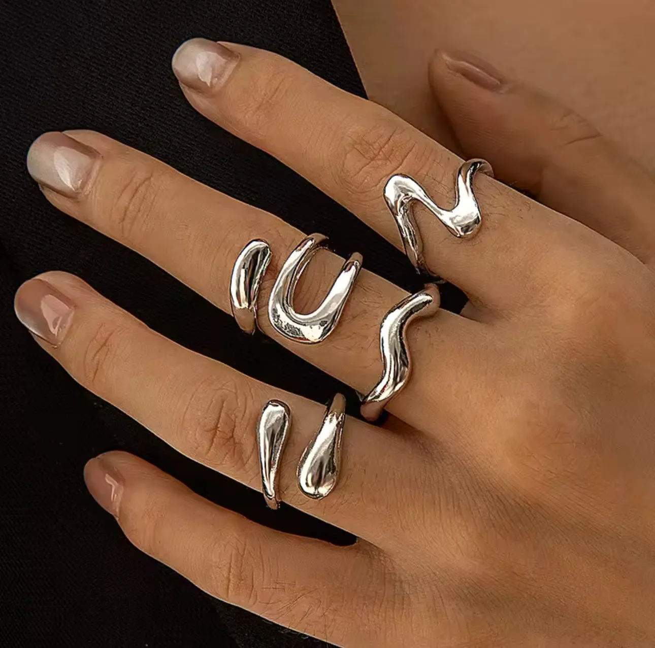 Linked Ring | Sets