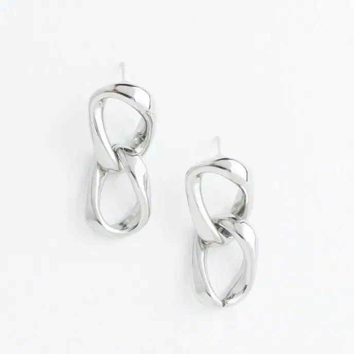 Linked Together Earrings {silver}