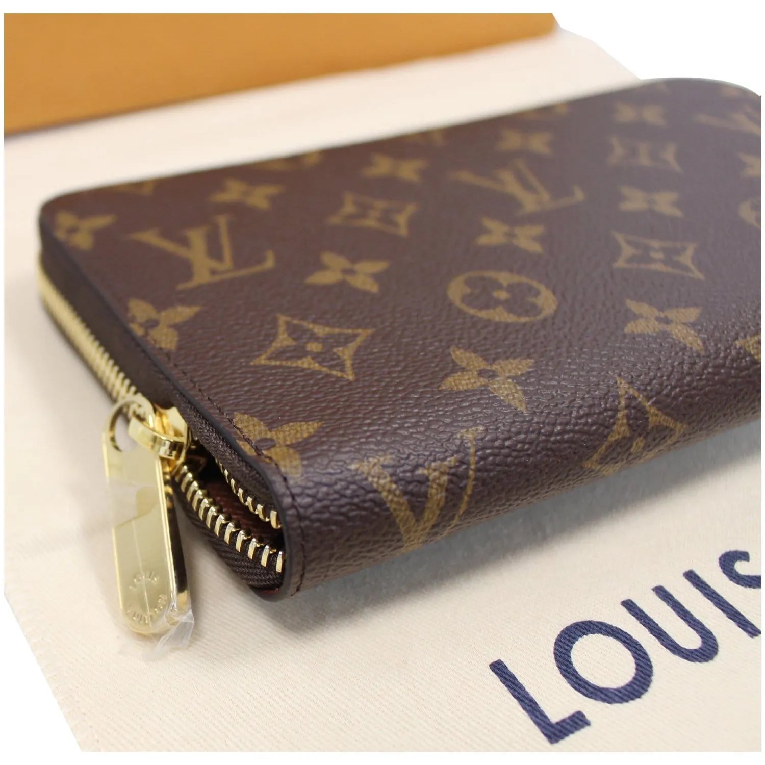 LOUIS VUITTON Monogram Canvas Zippy Long Wallet Brown