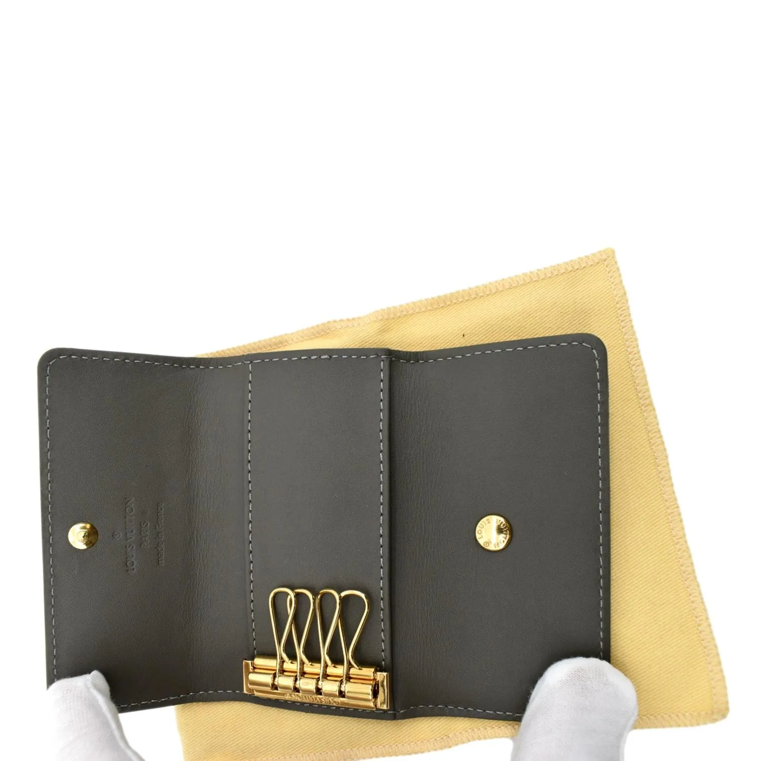 LOUIS VUITTON Multicles Vernis Leather 4 Key Holder Greenish Gray
