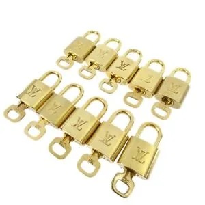 LOUIS VUITTON Padlock & Key Bag Accessories Charm 10 Piece Set Gold 42172
