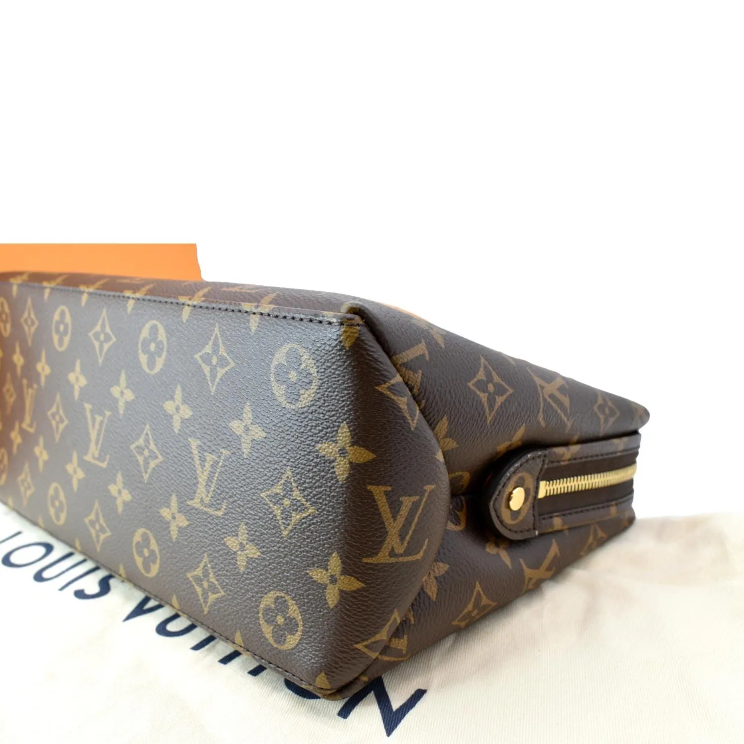 LOUIS VUITTON Petit Palais Monogram Canvas Shoulder Bag Brown