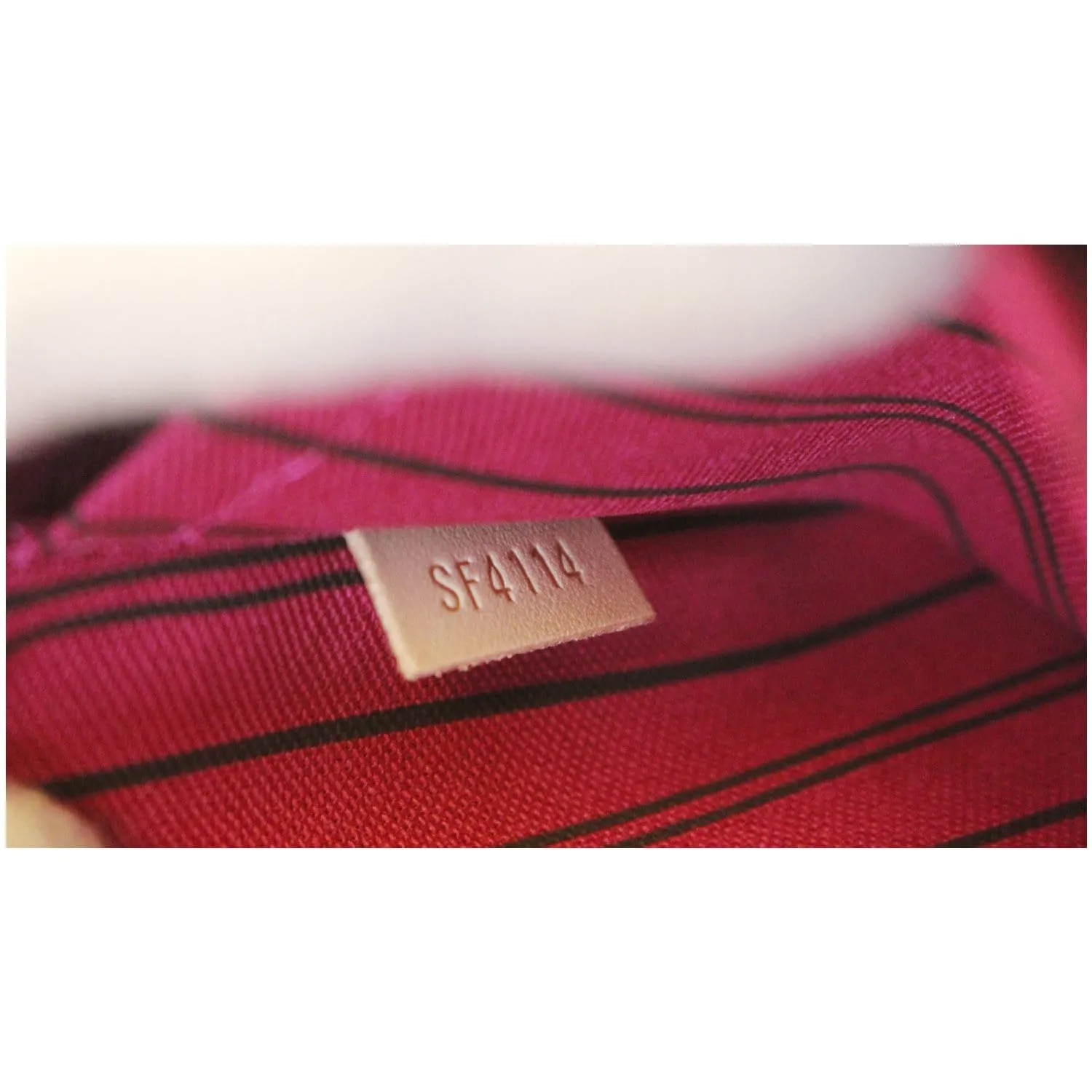 LOUIS VUITTON Pochette Wristlet Pouch Monogram Canvas Neverfull