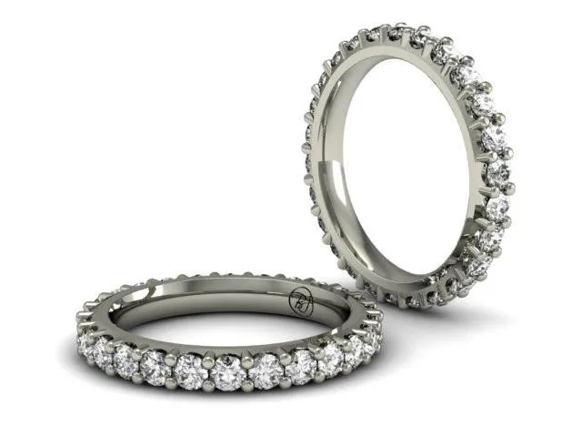 Low Profile Shared Prong Eternity
