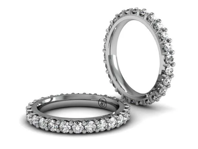 Low Profile Shared Prong Eternity
