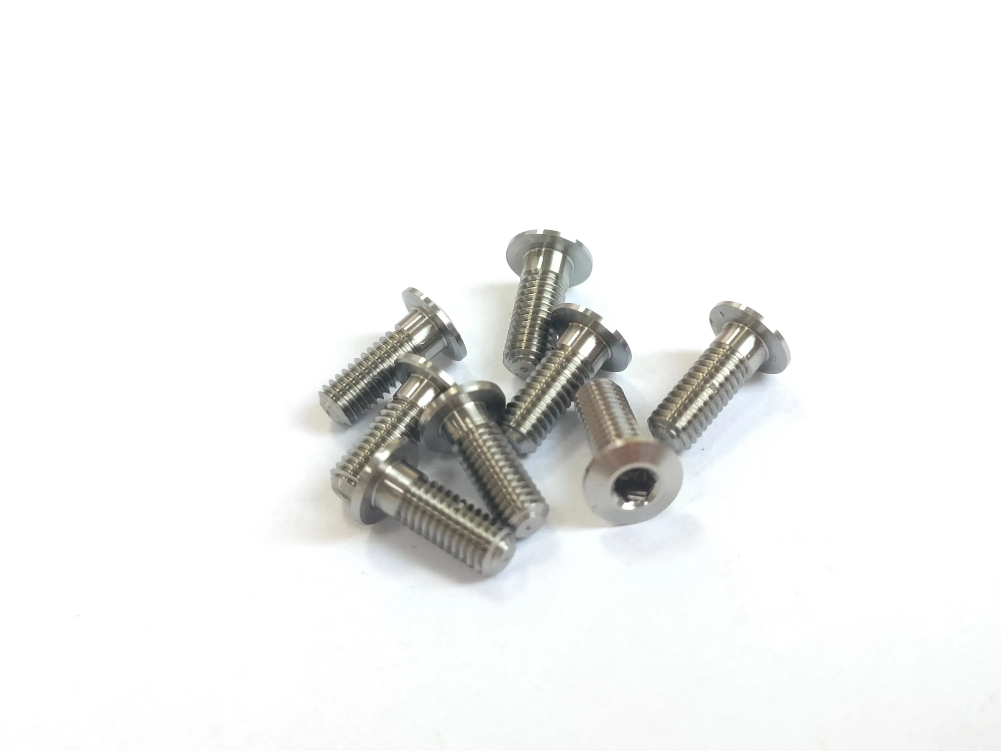 M3 Titanium Low-Profile Machined Screw (8pcs)