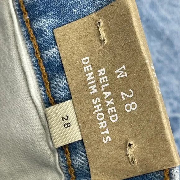Madewell Relaxed Denim Shorts Madera Wash 28 Blue Side Slits Distressed Raw Hem