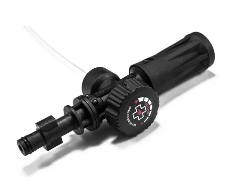 MUC-OFF Pressure washer bundle