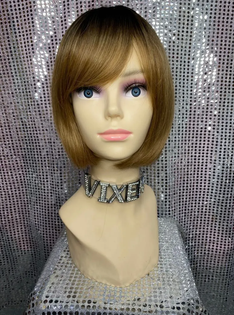 Natural Colour Straight Bob w/ Fringe