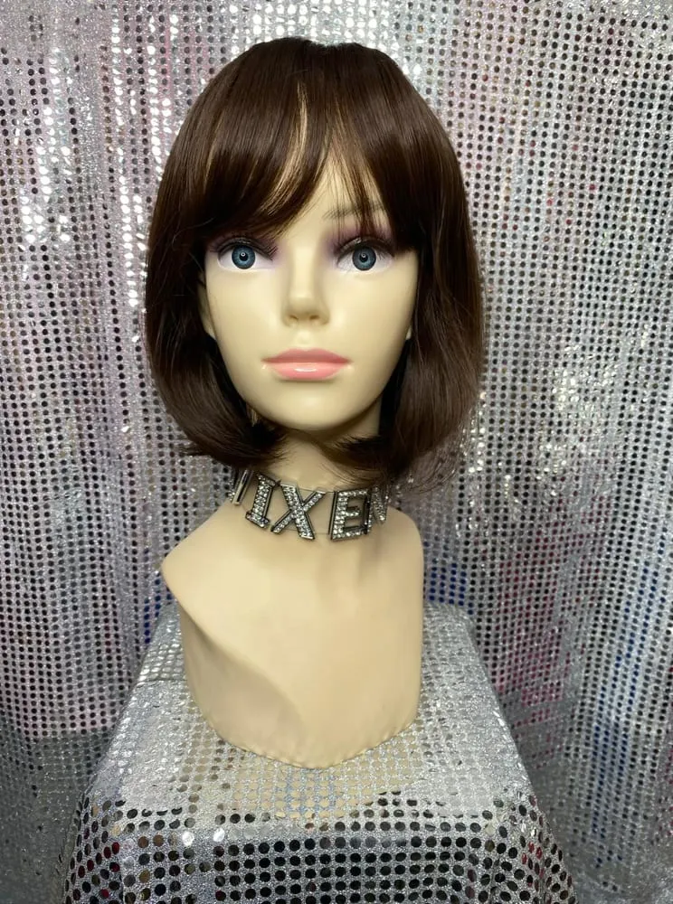 Natural Colour Straight Bob w/ Fringe
