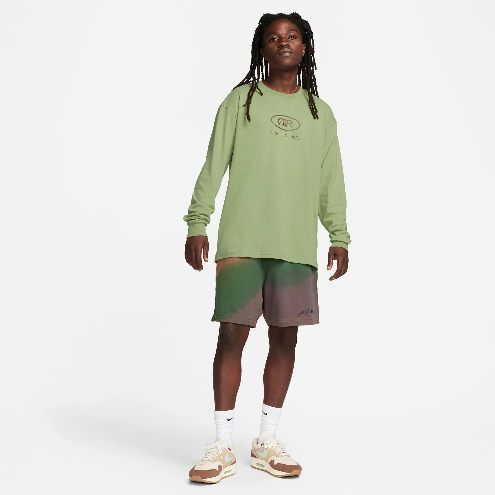 Nike Sportswear Men's Long-Sleeve T-Shirt
