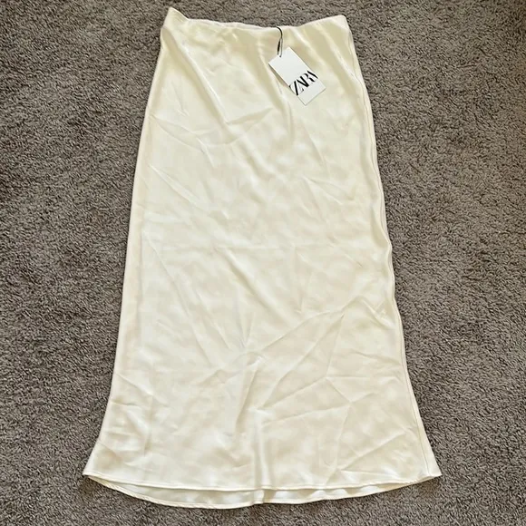 NWT Zara Cream Satin Midi Skirt