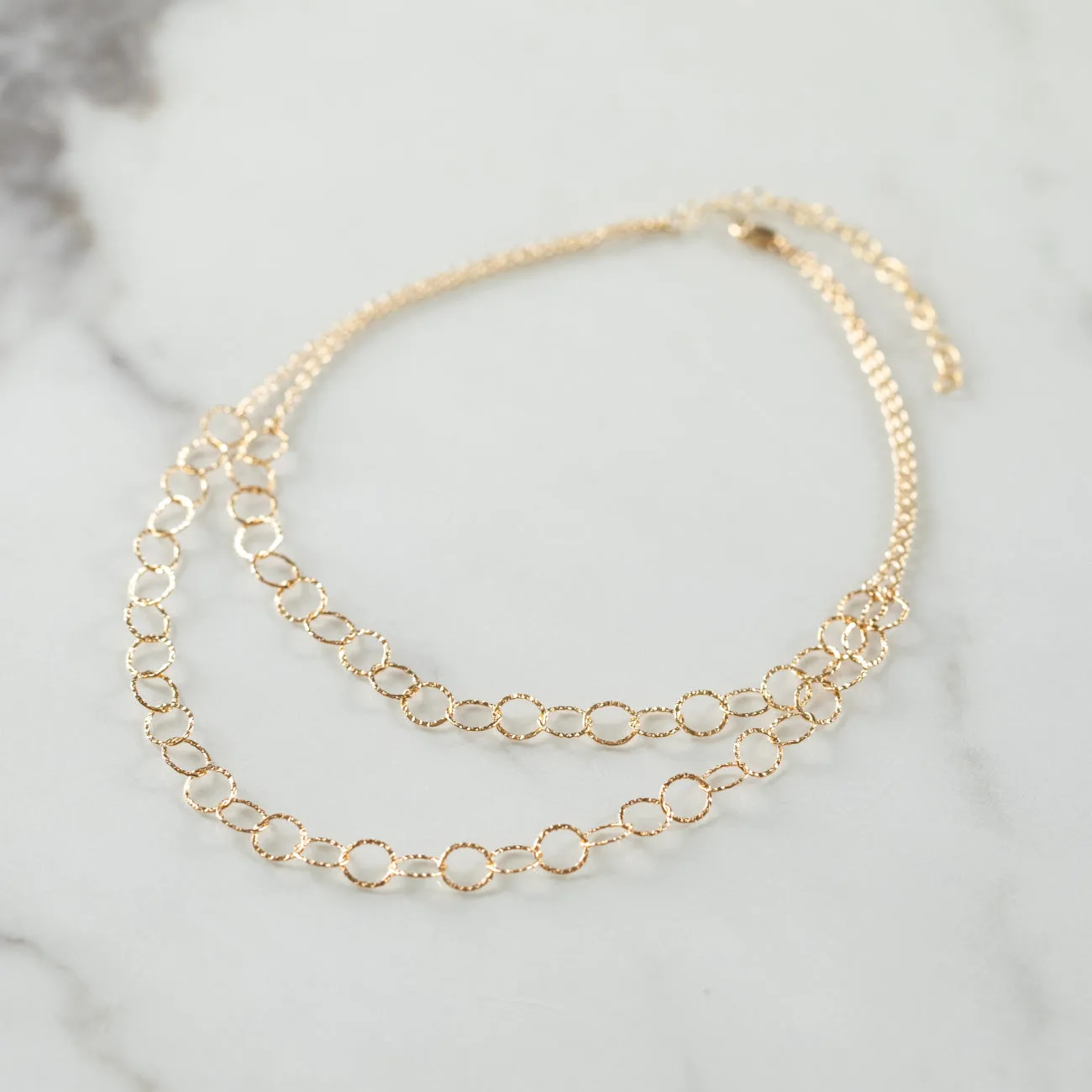 Open Link Drape Choker