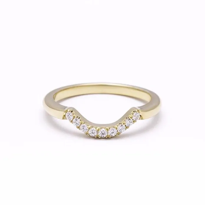 PAVÉ ARC 9 STONE CONTOUR BAND | 14K GOLD & DIAMOND