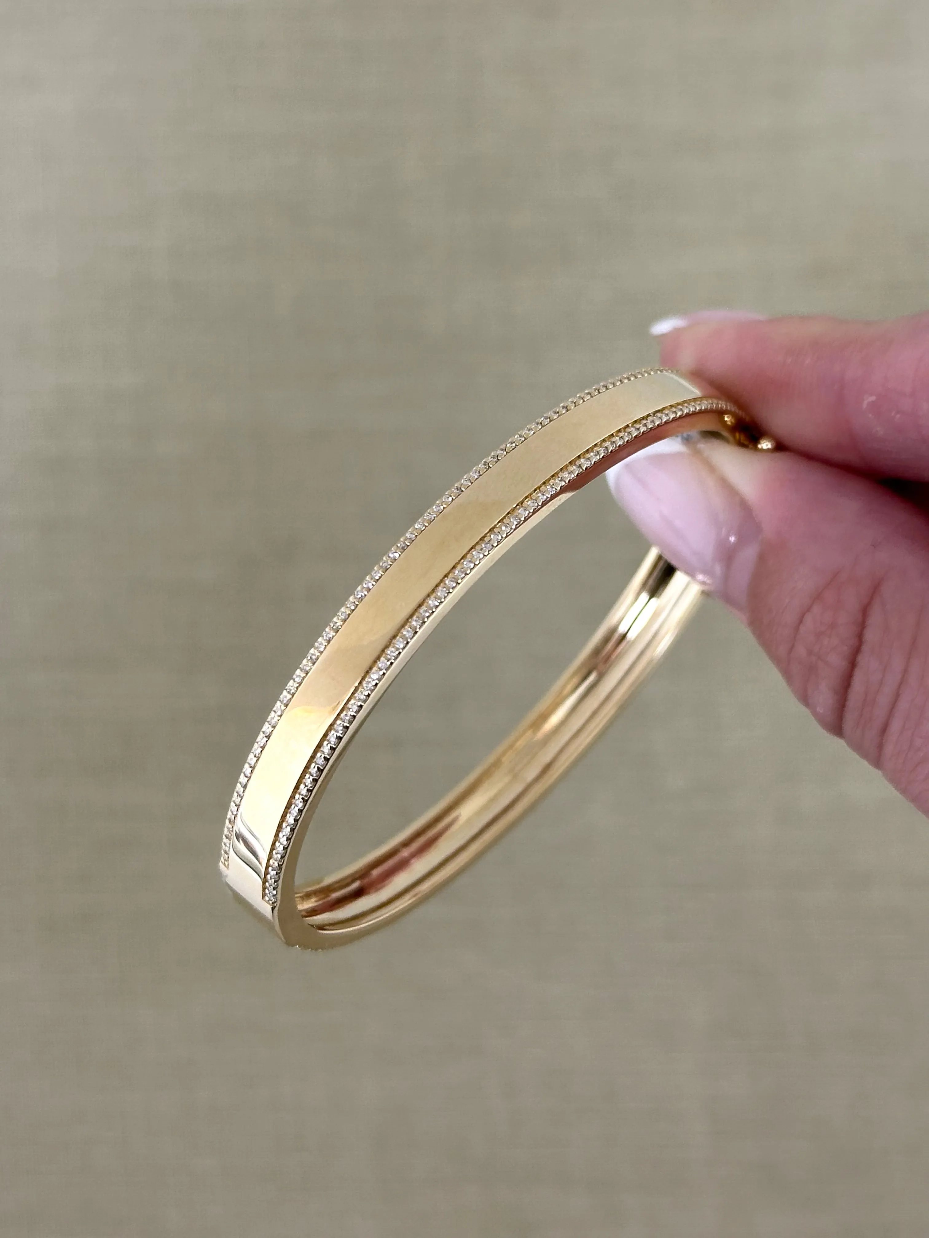 Pavé Diamond Bangle