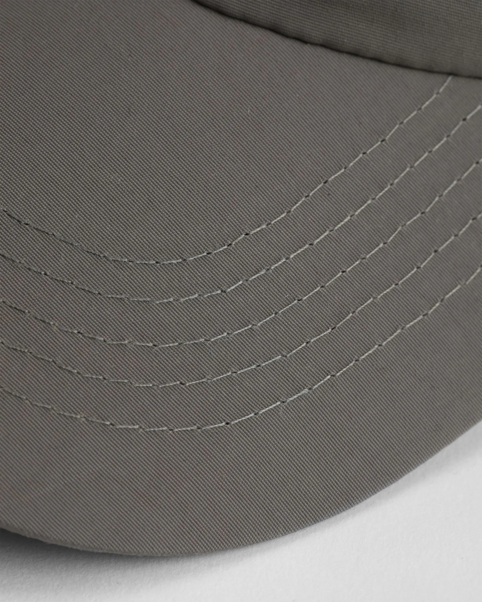 Pigeon Nylon Cap w/ Bungee Strap