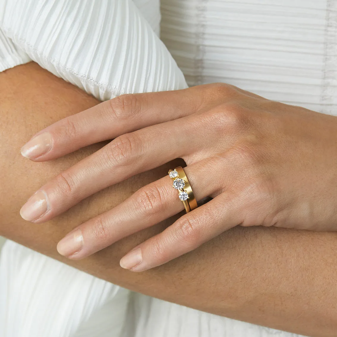 Queen White Diamond Trinity Ring | R11721W