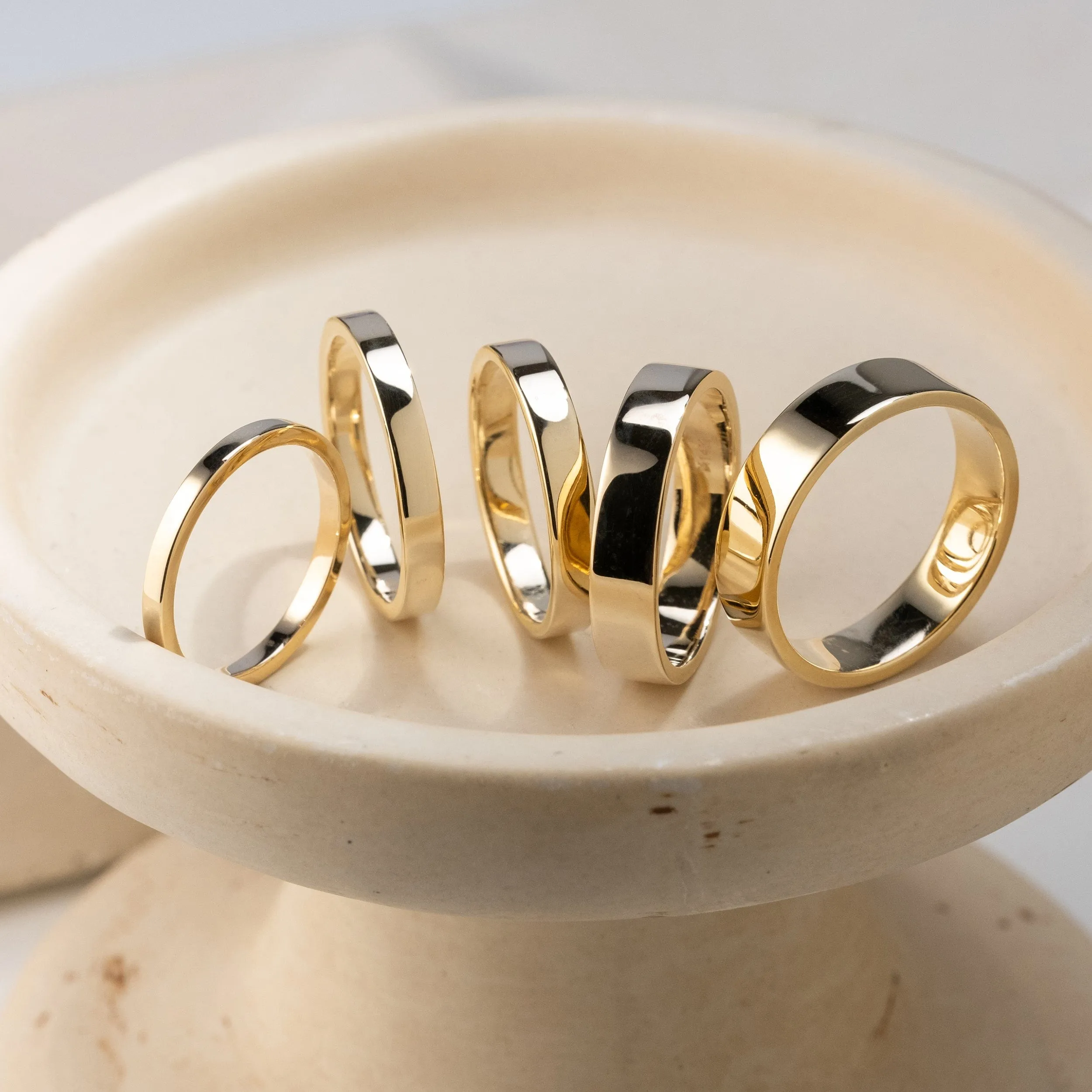 Ready to Ship - 4mm Flat Wedding Band (Size 8.5, 14K Rose Gold)