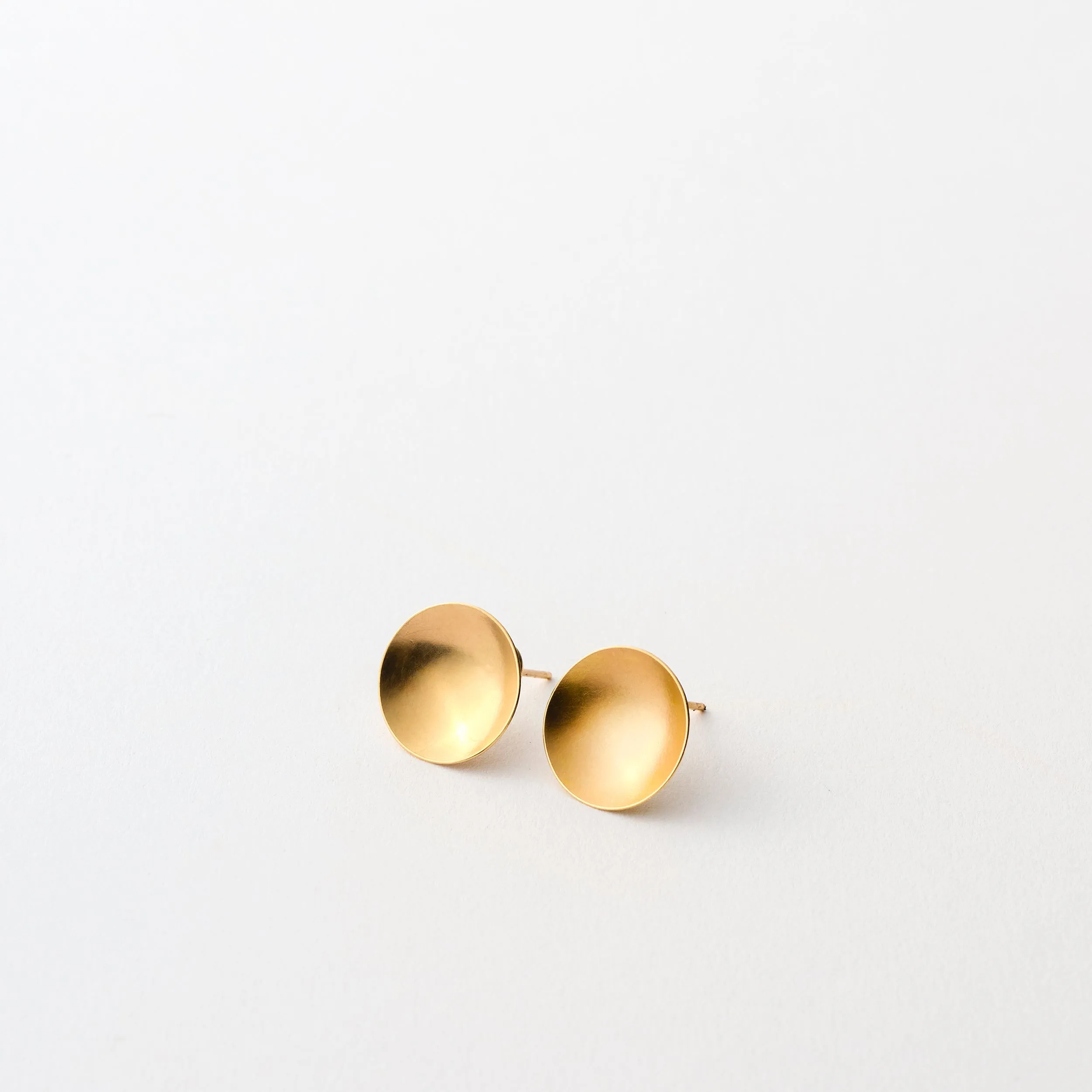 RForm Solid Gold Basin Earrings