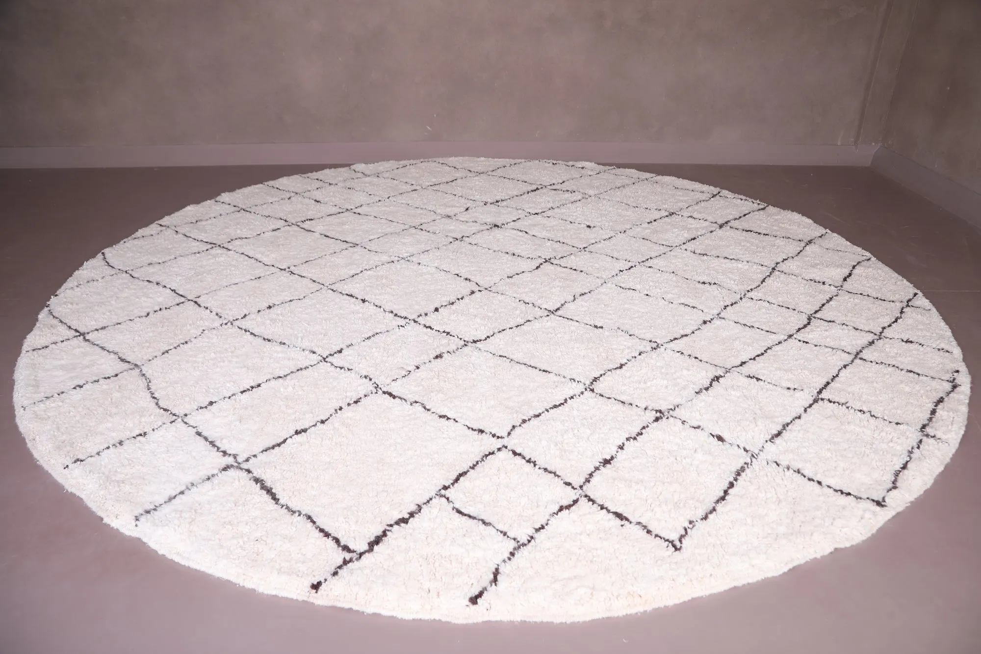 Round moroccan rug - custom rounded berber rug