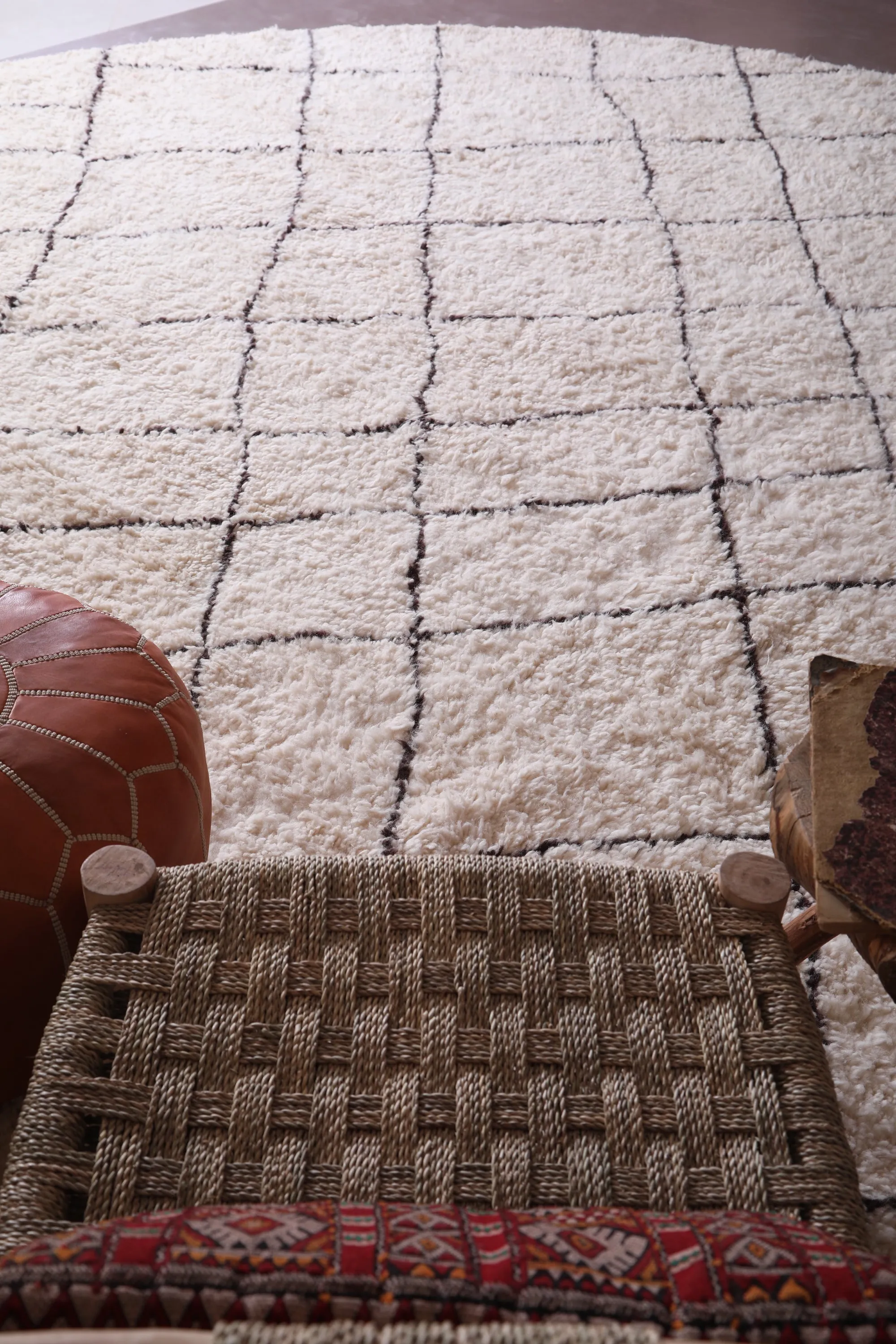 Round moroccan rug - custom rounded berber rug