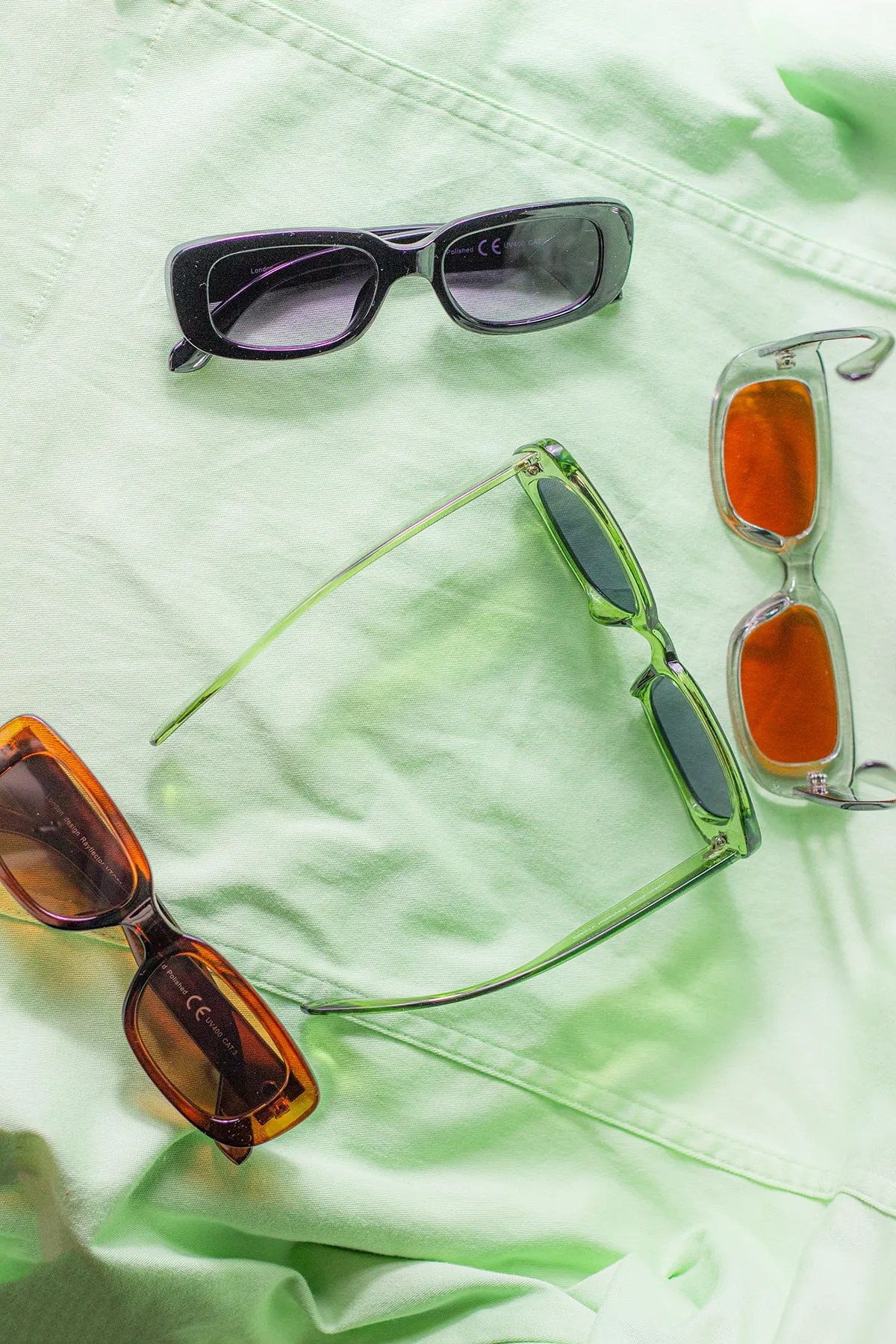 Rounded Rectangle 90s Look Sunglasses