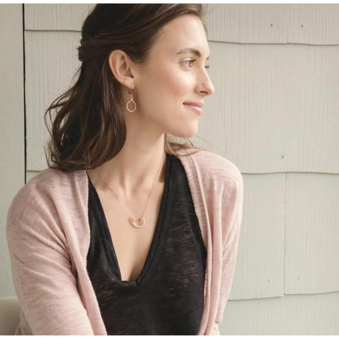 Small Honey Petals Necklace in Sterling Silver