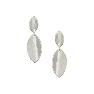 Small Linked Leaves Post Earrings