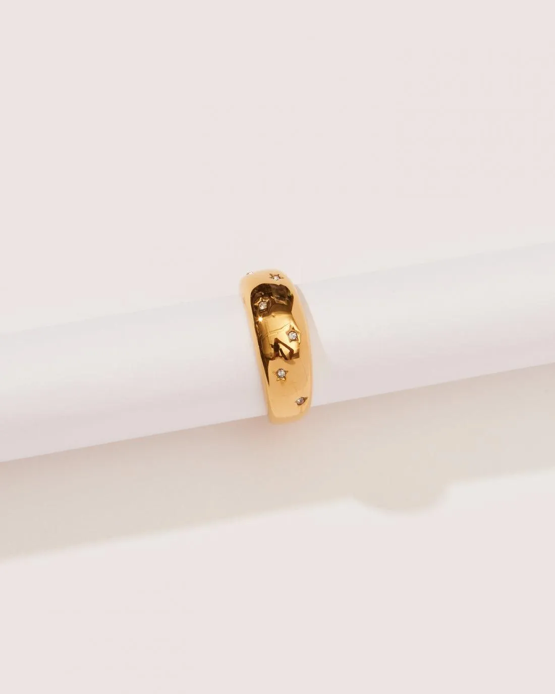 STAR RING