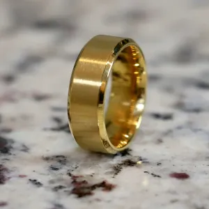 The Traditional | Gold Men's Wedding Band