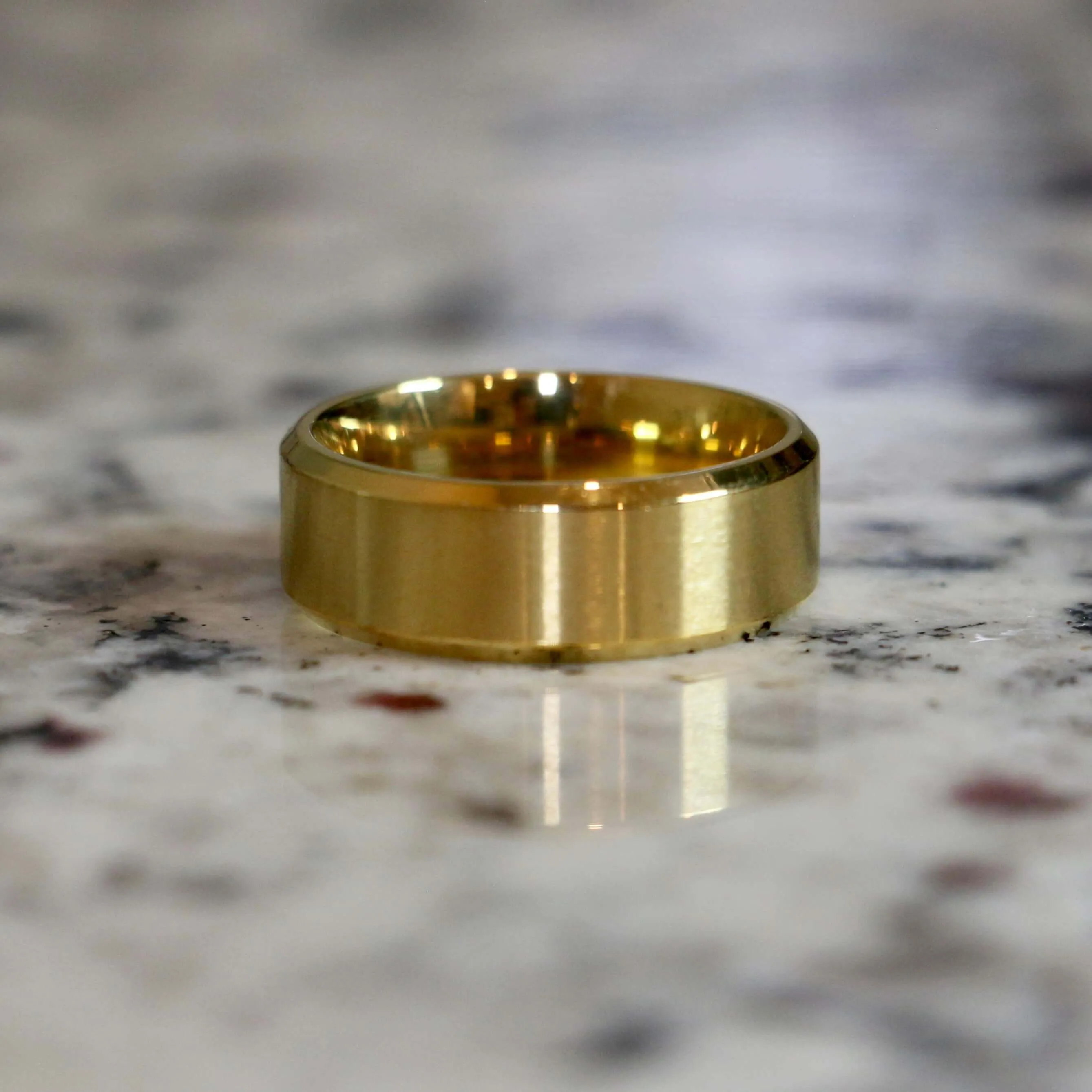The Traditional | Gold Men's Wedding Band