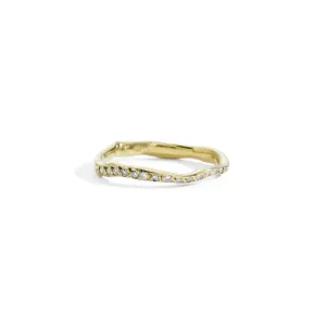 thick wavy diamond band