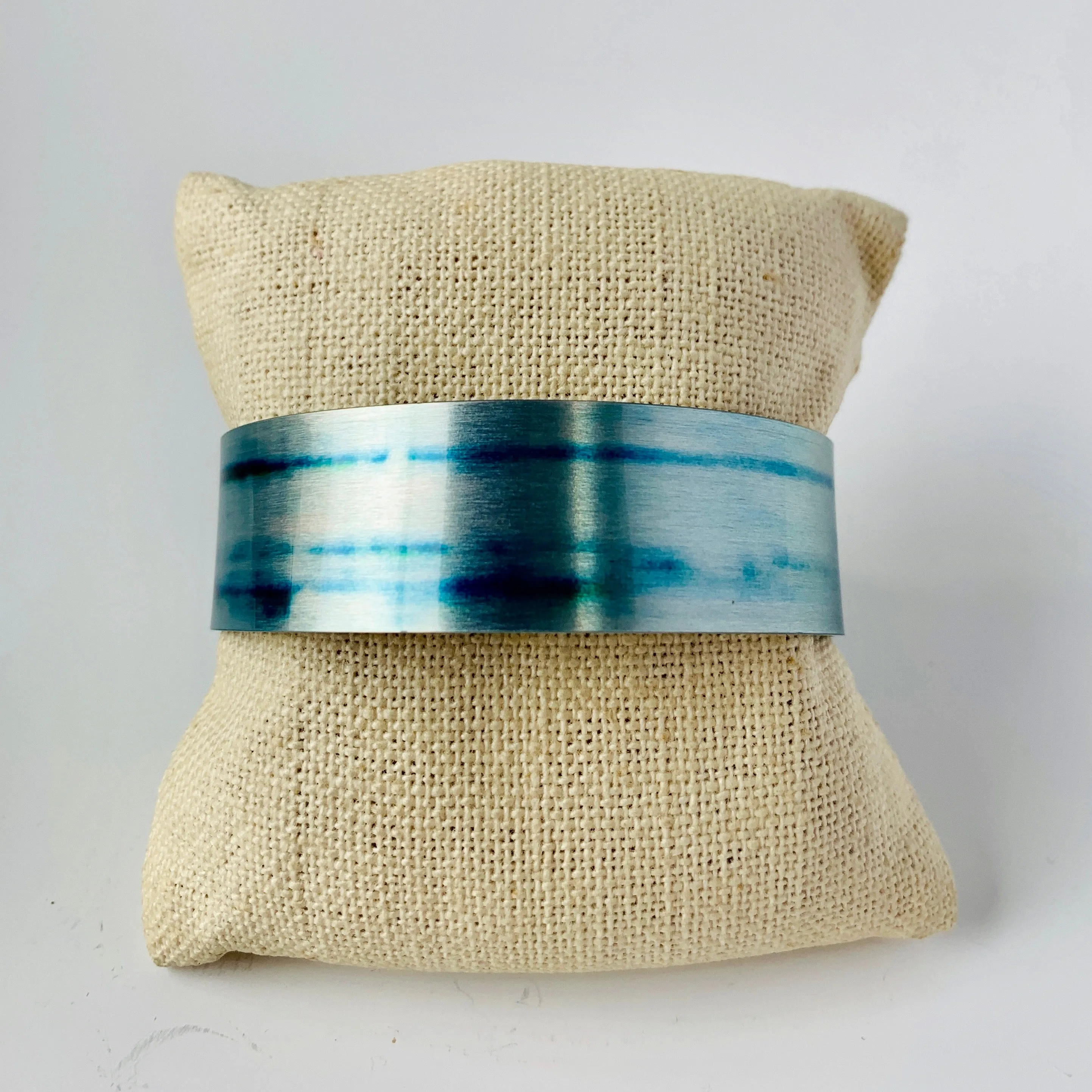 Thin Cuffs