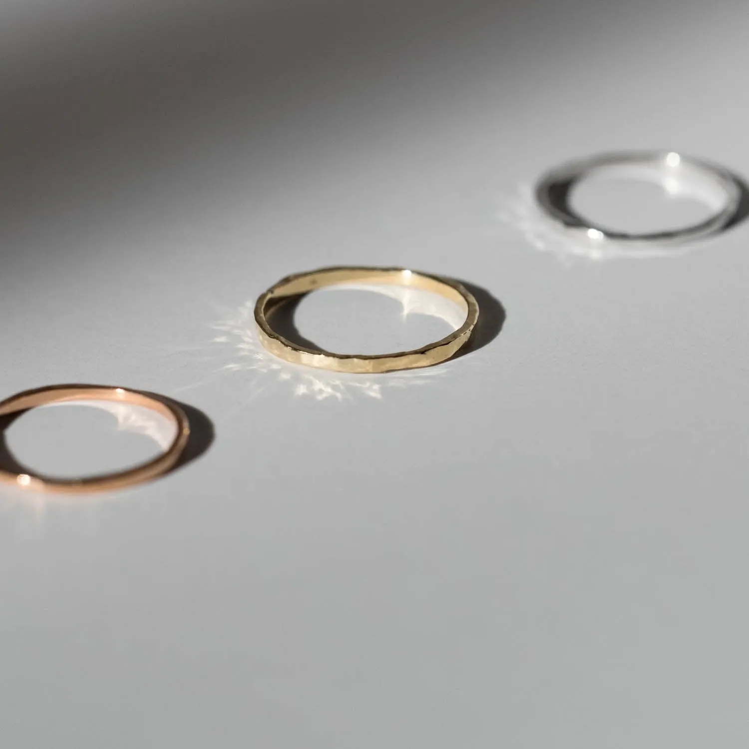 Thin Hammer Ring