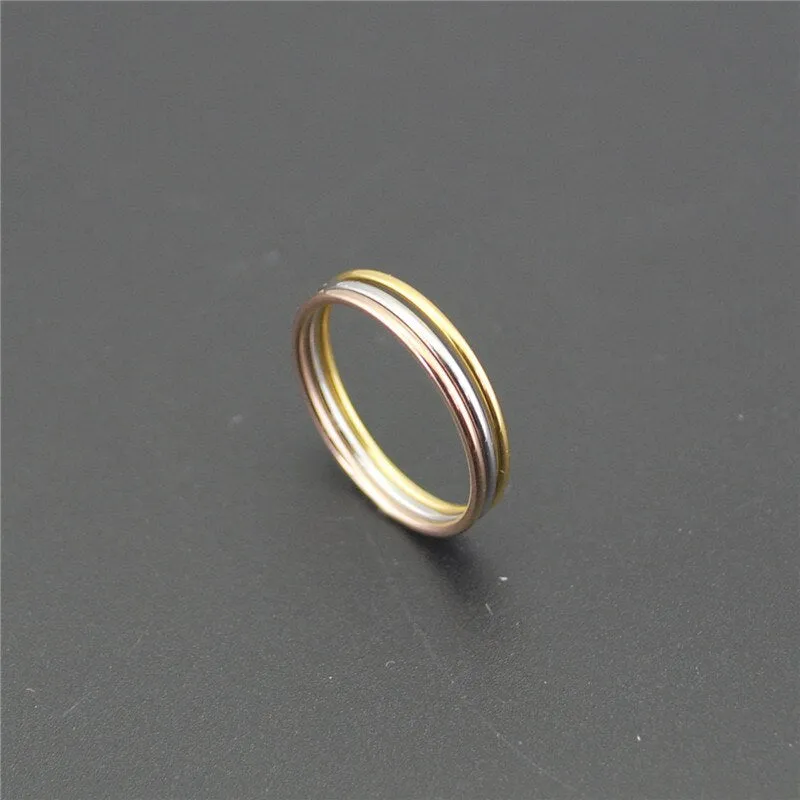 Thin Three Circle Ring