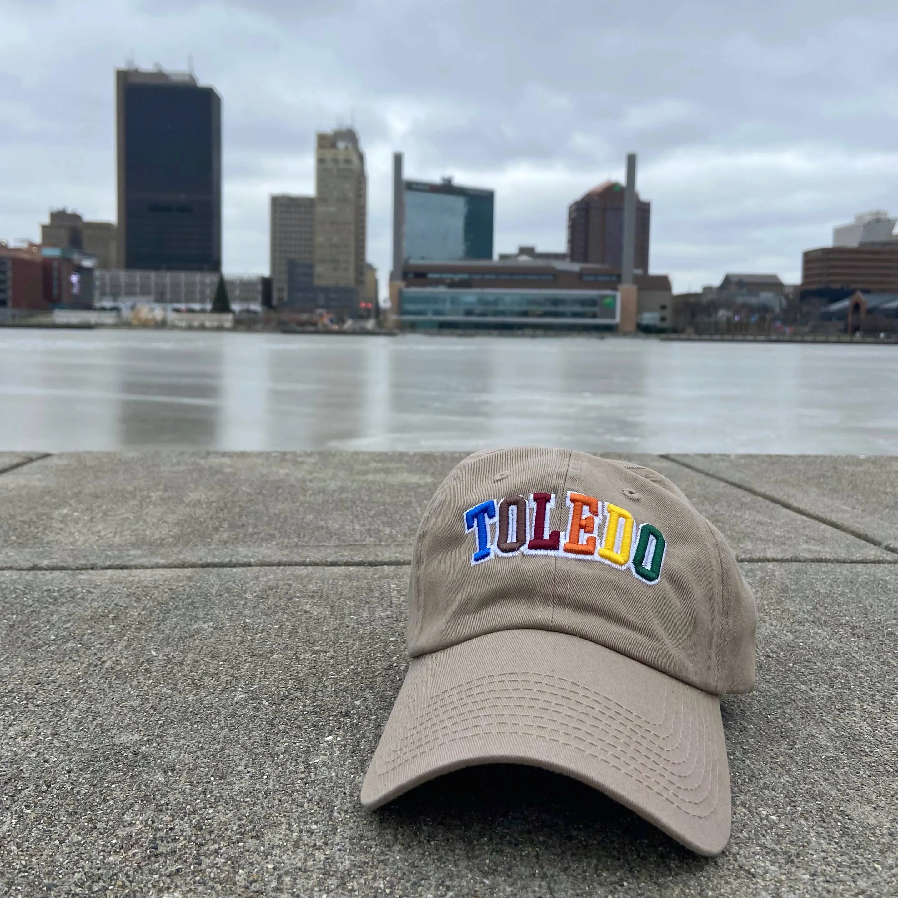 Toledo Arched Hat
