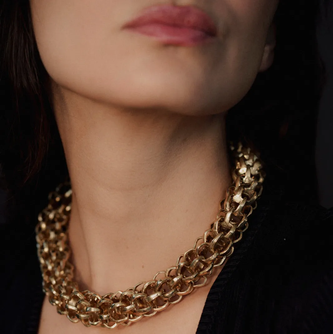 Vega Necklace