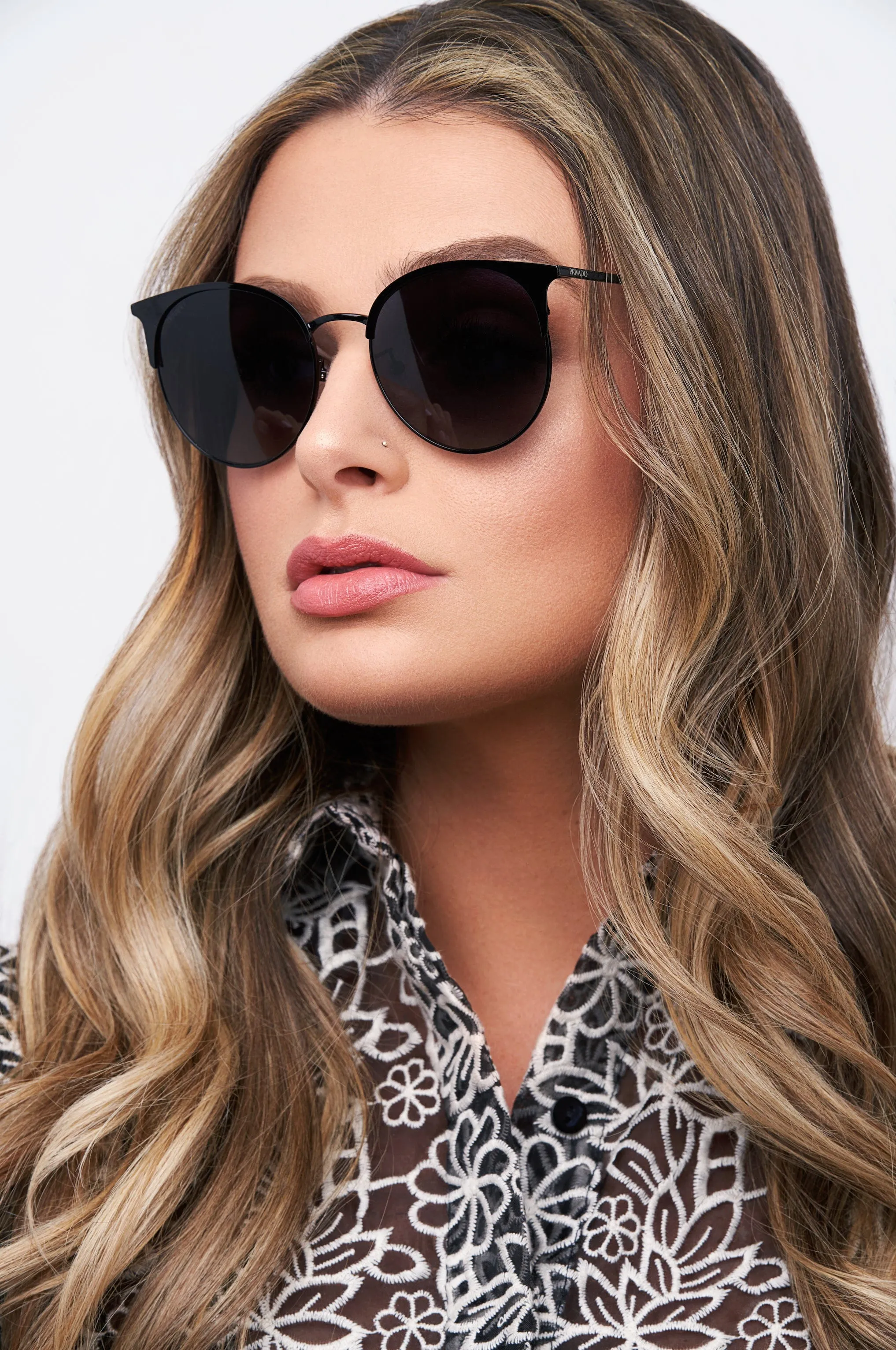 Verraux - Black Cat-Eye Sunglasses - Scratch Resistant