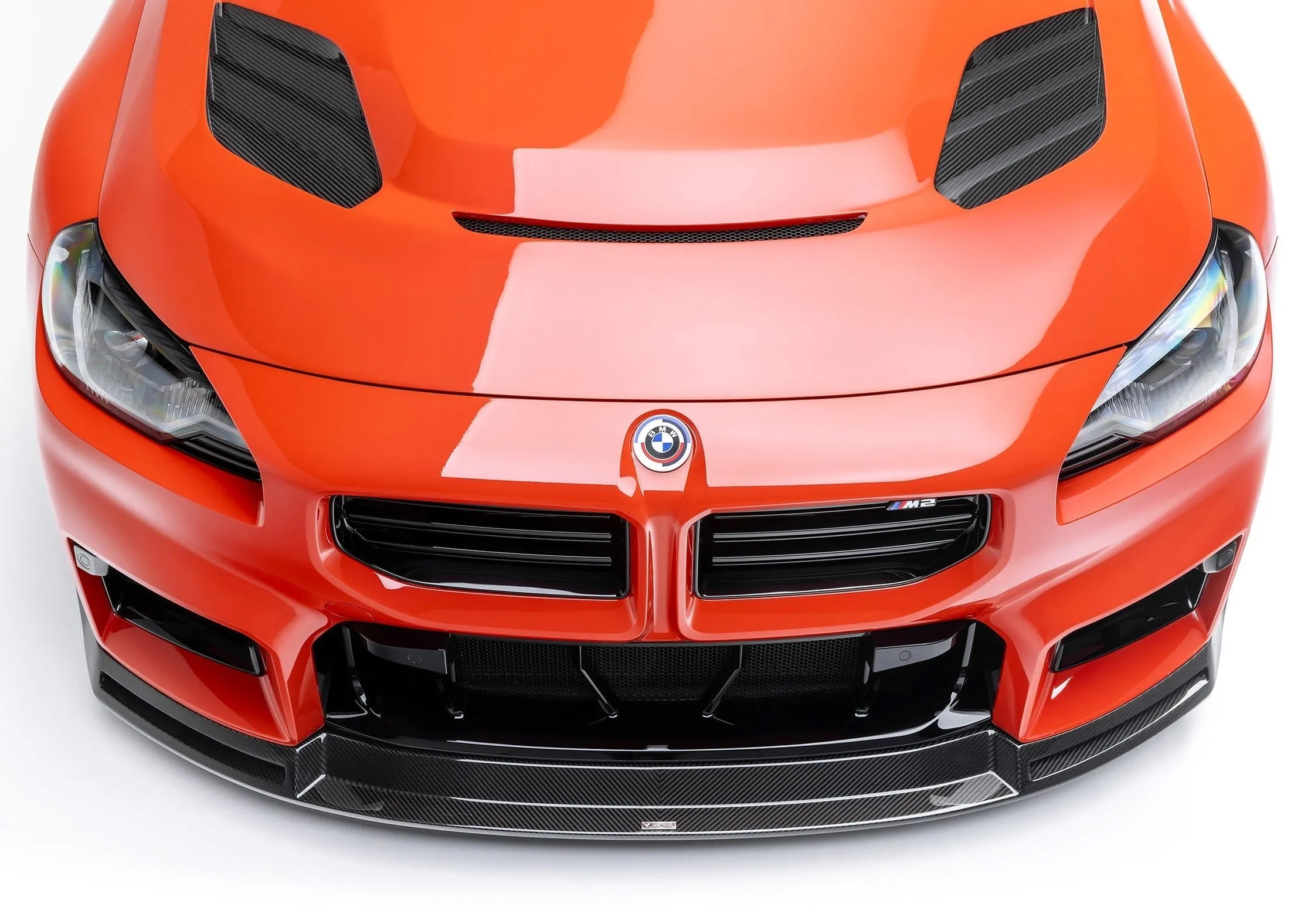 Vorsteiner G87 M2 Dry Carbon Aero Hood