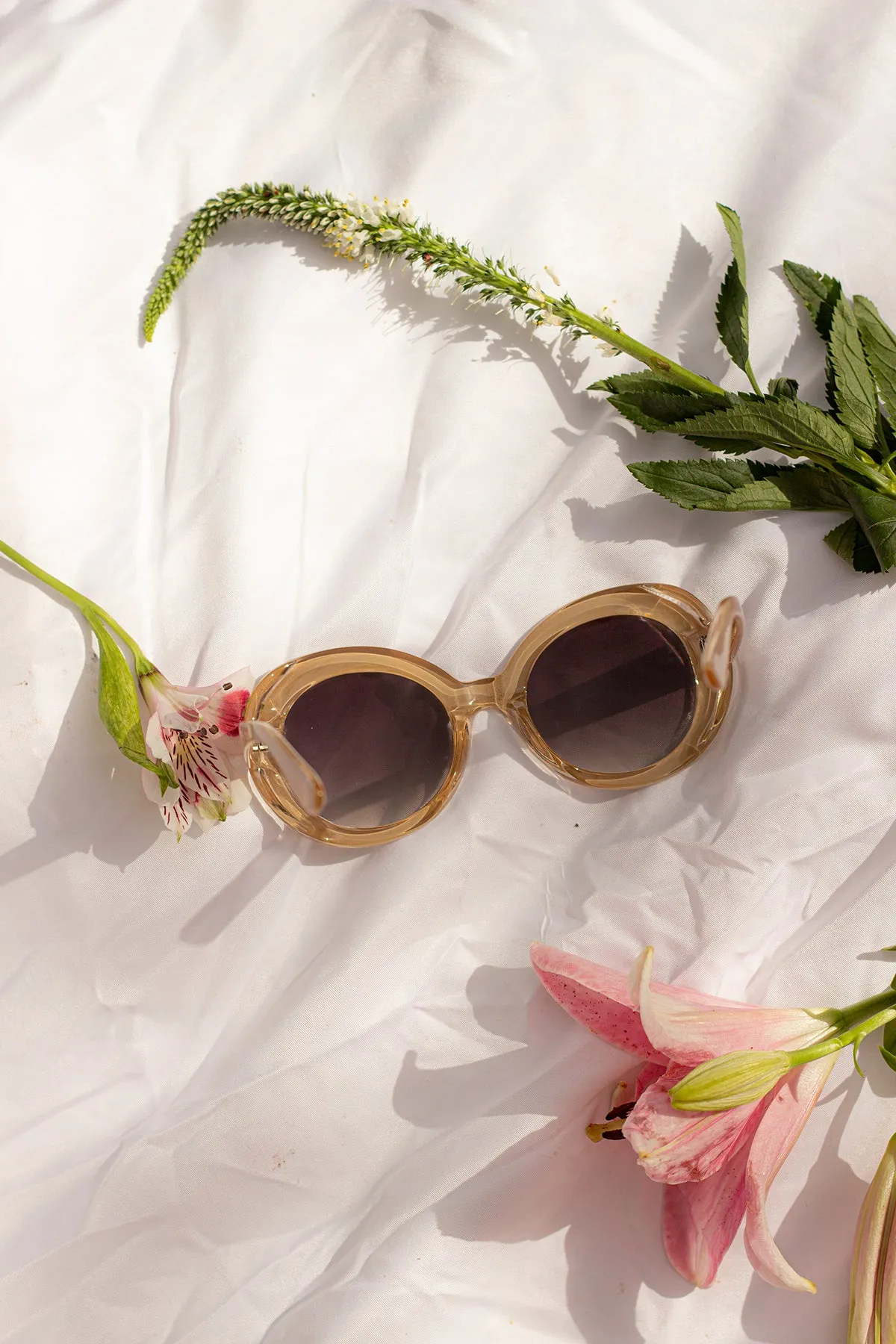 Weighted Oversize Chunky Circle Sunglasses