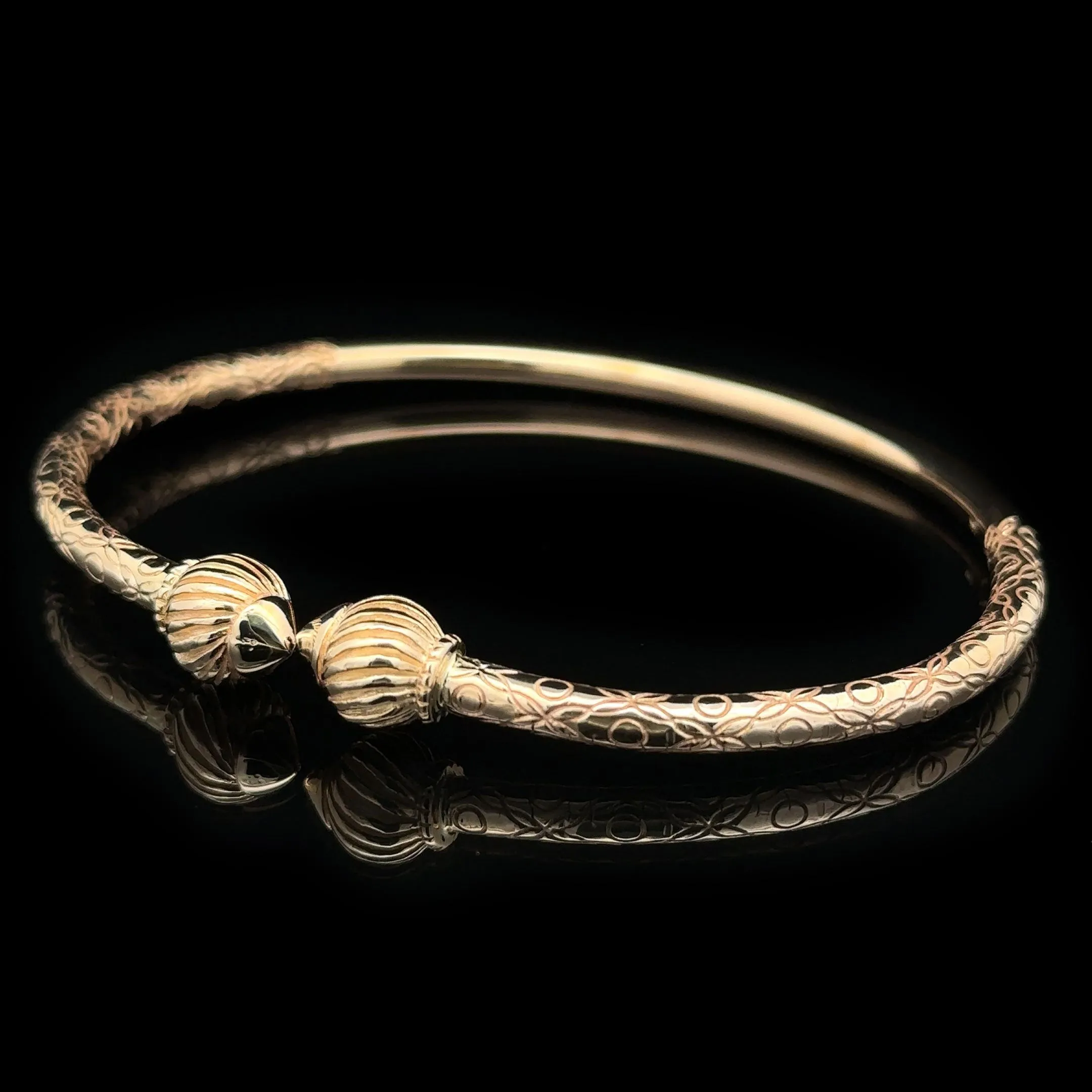 West Indian Bangle - Large with Rounded Twist Heads